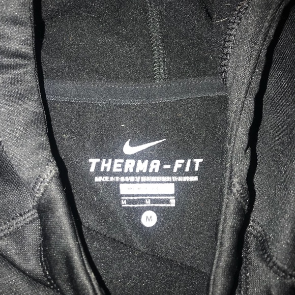 NWOT Black Nike Sweatshirt - Picture 4 of 4